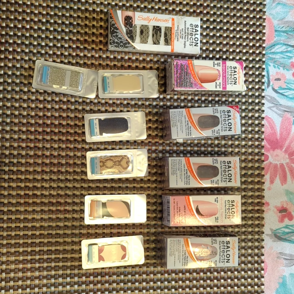 Sally Hansen nail polish strips